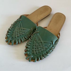 Latigo Green Leather Sandals Size 9.5M